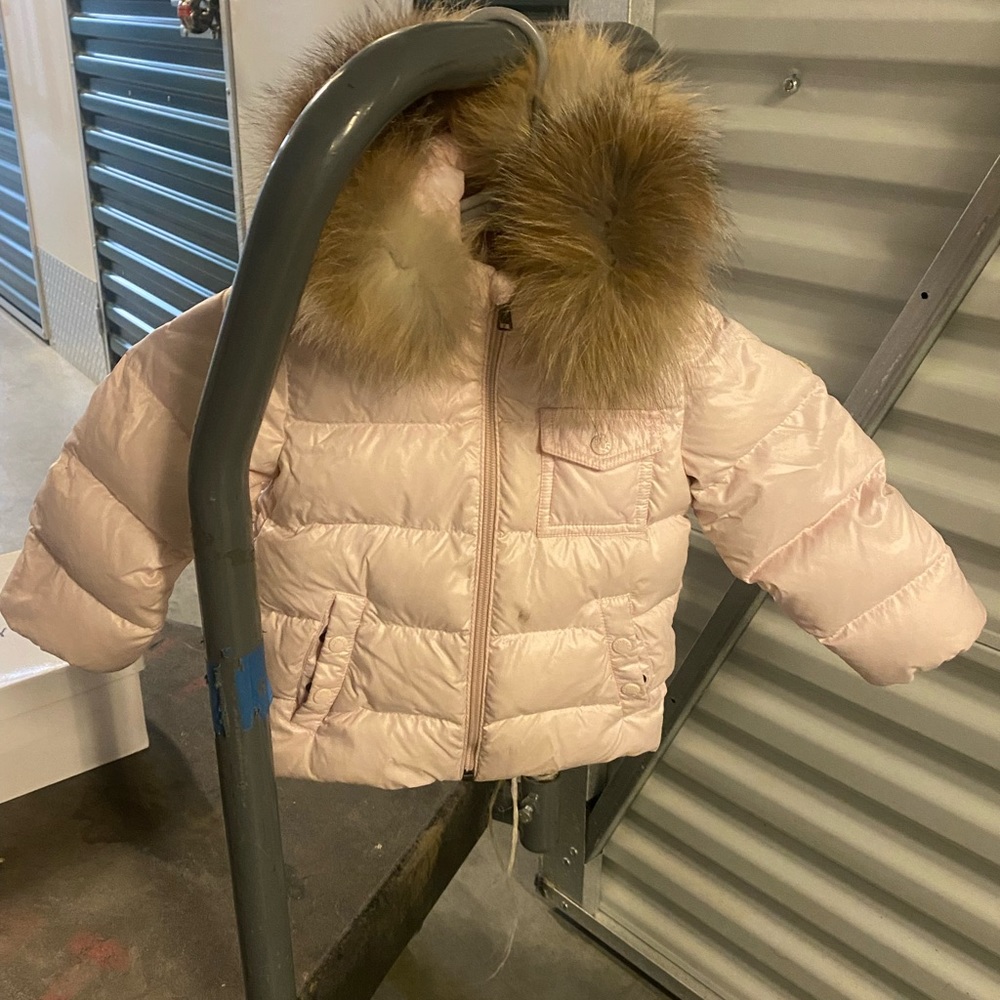 Moncler down jacket - Picture 5 of 9
